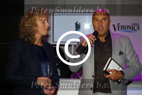 Amsterdam 16 oktober 2015 
Boekpresentatie John v d Heuvel bij de telegraaf. John met zijn vrouw