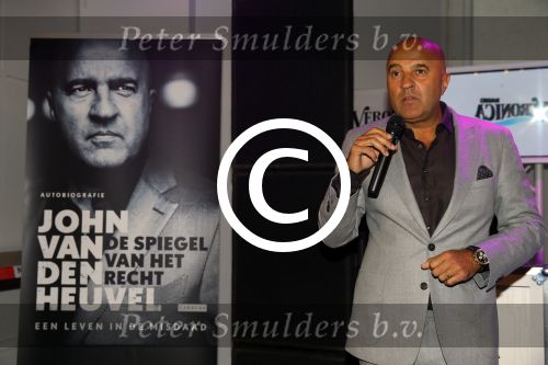 Amsterdam 16 oktober 2015 
Boekpresentatie John v d Heuvel bij de telegraaf.