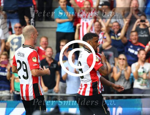 Eindhoven, 30 Augustus 2015
Kompetitie Seizoen 2015/2016
PSV-SC Feyenoord, eindstand 3-1
Jurgen Locadia