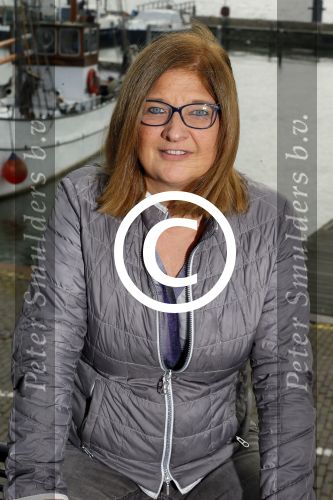 Volendam 29 oktober 2015
Presentatie nieuwe 100%NL met Koos v Plateringen Monique Smit en Tooske Ragas.
Karin Riethoven