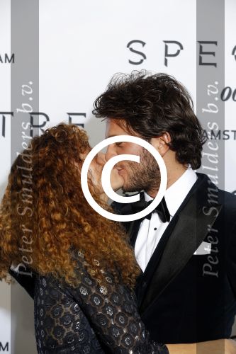 Amsterdam 28 oktober 2015
Premiere James Bond spectre in Tuschinski.
Katja Schuurman met vriend Freek v Noordwijk