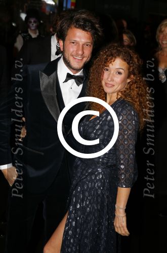 Amsterdam 28 oktober 2015
Premiere James Bond spectre in Tuschinski.
Katja Schuurman met vriend Freek v Noordwijk