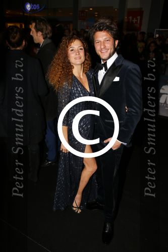 Amsterdam 28 oktober 2015
Premiere James Bond spectre in Tuschinski.
Katja Schuurman met vriend Freek v Noordwijk