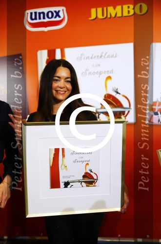 Amsterdam 10 november 2015
Presentatie sinterklaasboeken met Johnny de Mol Halina Reijn Kim Lian v d Meij en Albert Verlinde