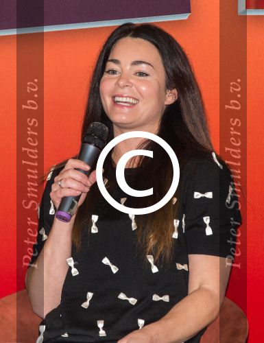Amsterdam 10 november 2015
Presentatie sinterklaasboeken met Johnny de Mol Halina Reijn Kim Lian v d Meij en Albert Verlinde