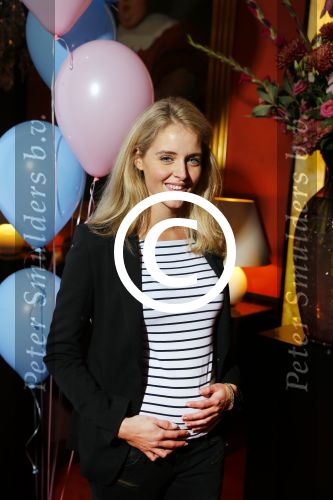 Amsterdam 29 oktober 2015
Mom\'s moment in hotel l europe.
Liza Sips zwanger