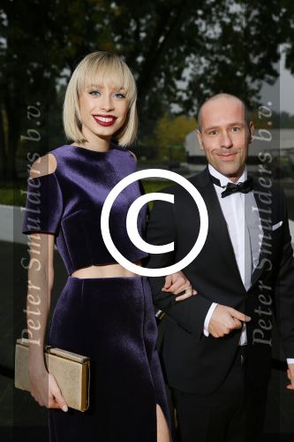 Hilversum 18 oktober 2015
Premiere nieuwe show in studio 21 Pandora. Loiza van HNTM met een kennis
