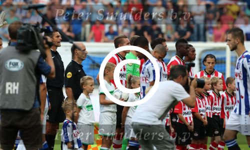 Heerenveen, 22 Augustus 2015
Kompetitie, Seizoen 2015/2016
FC Heerenveen-PSV, eindstand 1-1
Luuk de Jong