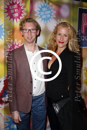 Amsterdam 11 november 2015
Premiere queen of the dessert met oa Jason Donovan Simon Greete Adam Bailey en Philip Childs in carre. Maike Boerdam met Mark v Haasteren