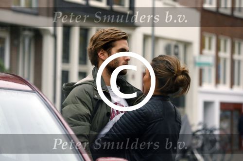 Amsterdam 21 oktober 2015
Manuel Broekman gaat met zijn vriendin Adriana Mosk met hun hond naar de dierenarts.