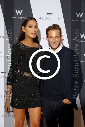 Amsterdam 22 oktober 2015
Opening W hotel in Amsterdam. Morris Nieuwenhuis met Sunny Jansen