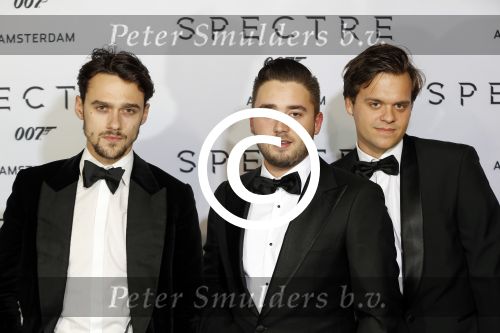 Amsterdam 28 oktober 2015
Premiere James Bond spectre in Tuschinski. nathan Moszkowiczmet vrienden