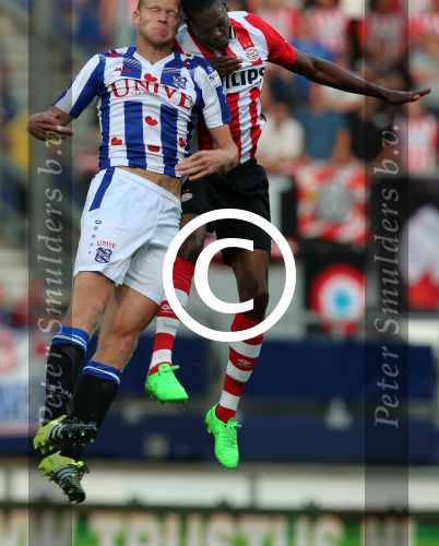 Heerenveen, 22 Augustus 2015
Kompetitie, Seizoen 2015/2016
FC Heerenveen-PSV, eindstand 1-1
Nicola Isimat-Mirin