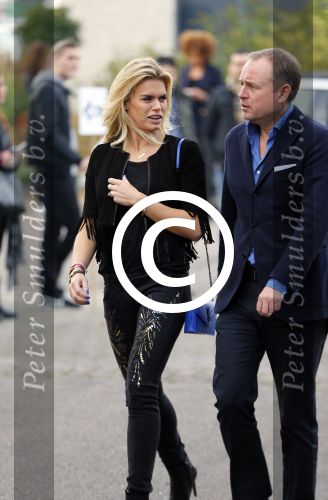 Amsterdam 26 oktober 2016
Presntatie Linda tv met oa Linda de Mol en Jildou van der Bijl .
Nicolette v Dam met Mike Dobbinga