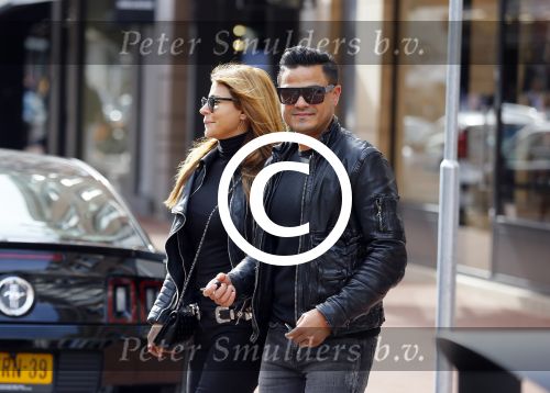 Amsterdam 13 september 2015
Olcay Gulsen met haar verloofde Frans op de pc hooftstraat op scooters