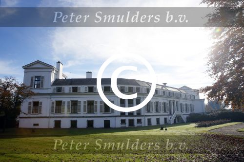 Amsterdam 3 november 2015
Perspresentatie en 10 jarig bestaan Max tv op paleis soestdijk.