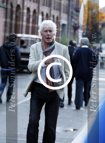 Amsterdam 27 oktober 2015
Boekpresentatie Claudia de Breij . Ook vriendin Jessica is aanwezig.
Paul v Vliet