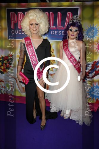 Amsterdam 11 november 2015
Premiere queen of the dessert met oa Jason Donovan Simon Greete Adam Bailey en Philip Childs in carre.