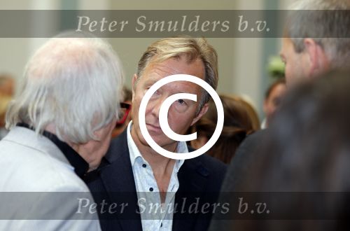 Amsterdam 19 oktober 2015 
Boekpresentatie Sacha de Boer en Jacob Jan Boerma in hotel Krasnapolsky. Man Rick Nieman praat het aan elkaar.
