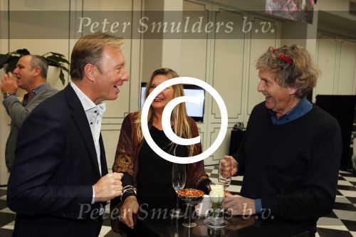 Amsterdam 19 oktober 2015 
Boekpresentatie Sacha de Boer en Jacob Jan Boerma in hotel Krasnapolsky. Man Rick Nieman praat het aan elkaar.Gerard Arninkhof met Rick