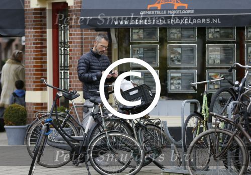 Amsterdam 20 oktober 2015 
Rolf Snoeren op de fiets in Amsterdam.