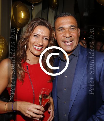 Amsterdam 22 oktober 2015
Opening W hotel in Amsterdam. Ruud Gullit met zijn vriendin Karin