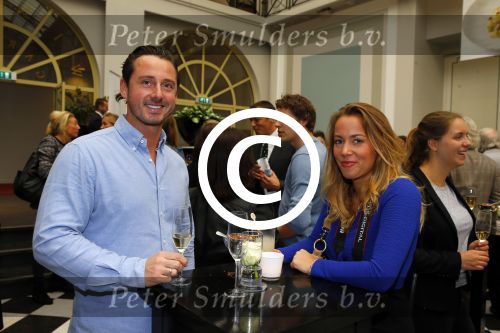 Amsterdam 19 oktober 2015 
Boekpresentatie Sacha de Boer en Jacob Jan Boerma in hotel Krasnapolsky. Man Rick Nieman praat het aan elkaar.