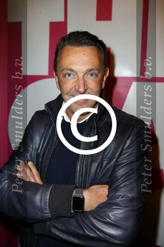 Amsterdam 4 november 2015
Presentatie van de gay issue.
Stefan Kerkhofs met Gerard Joling