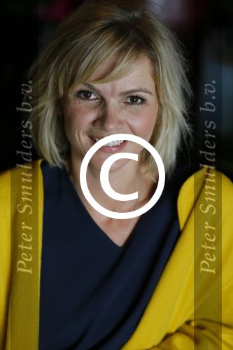 Volendam 29 oktober 2015
Presentatie nieuwe 100%NL met Koos v Plateringen Monique Smit en Tooske Ragas.