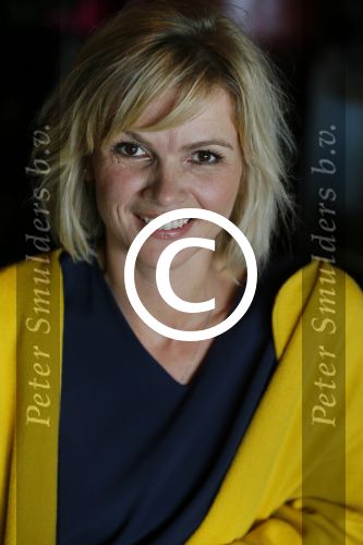 Volendam 29 oktober 2015
Presentatie nieuwe 100%NL met Koos v Plateringen Monique Smit en Tooske Ragas.