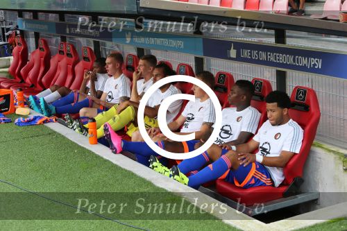 Eindhoven, 30 Augustus 2015
Kompetitie Seizoen 2015/2016
PSV-SC Feyenoord, eindstand 3-1
De reservebank van SC Feyenoord,  Warner Hahn Eljero Elia Tonny Vilhena Jens Toornstra Michiel Kramer