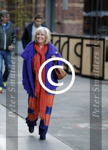 Amsterdam 27 oktober 2015 
Willeke Alberti op straat.