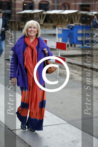Amsterdam 27 oktober 2015 
Willeke Alberti op straat.