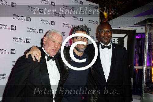 Blaricum 1 november 2015
Gala tbv Free a Girl. William Rutten met Charlie Jansen en Winston