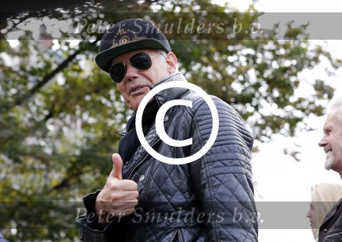 Amsterdam 4 november 2016
Ad Visser op straat in het centrum van Amsterdam