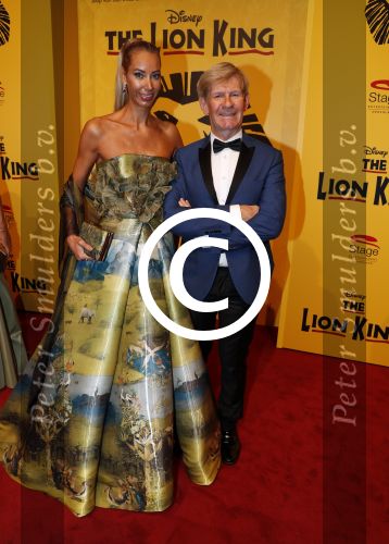Scheveningen 30 oktober 2016
Premiere the lion king in het circustheater. Addy v d Krommenacker met assistente