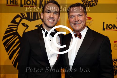 Scheveningen 30 oktober 2016
Premiere the lion king in het circustheater. Albert Verlinde met een kennis