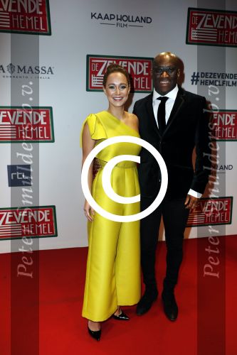 Amsterdam 14 november 2016
Premiere de zevende hemel in theater Carre. Anouk Maas met Jerrel Houtsnee