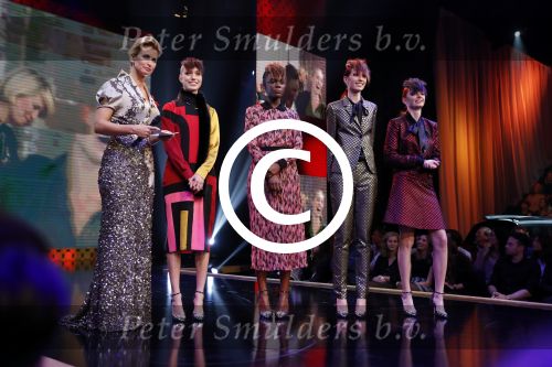 Amsterdam 25 oktober 2016
Finale Hollands Next topmodel gepresenteerd door Anouk Smulders met de finalisten Akke Marije Colette Emma en Noor. Juryleden Fred v Leer Anna Nooshin en Alek Bruessing.