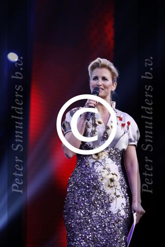 Amsterdam 25 oktober 2016
Finale Hollands Next topmodel gepresenteerd door Anouk Smulders met de finalisten Akke Marije Colette Emma en Noor. Juryleden Fred v Leer Anna Nooshin en Alek Bruessing.