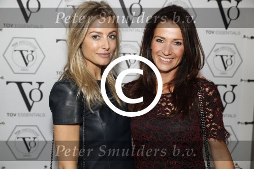 Amsterdam 11 oktober 2016
15 jaar TOV sieraden. Anouk v Kooijk met een vriendin Daphne