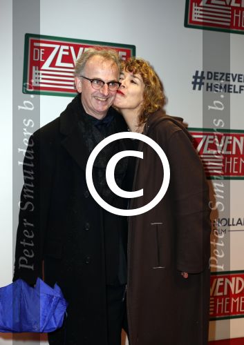 Amsterdam 14 november 2016
Premiere de zevende hemel in theater Carre. Ate de Jong met zijn vrouw