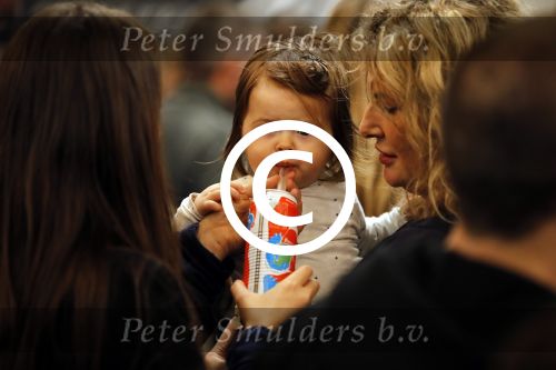 Amsterdam 10 november 2016
Opening Vondelgym Arie Boomsma op de wibautstraat. Vrouw Arie Romy met hun dochter Bobby Jo