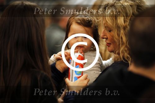 Amsterdam 10 november 2016
Opening Vondelgym Arie Boomsma op de wibautstraat. Vrouw Arie Romy met hun dochter Bobby Jo