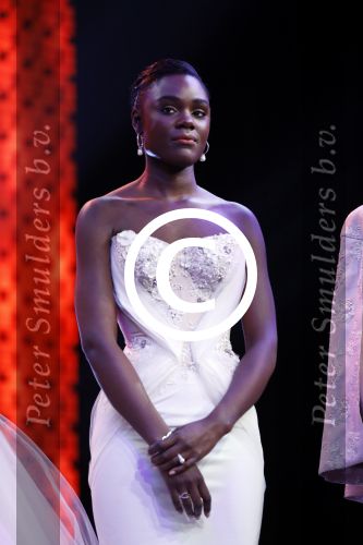 Amsterdam 25 oktober 2016
Finale Hollands Next topmodel gepresenteerd door Anouk Smulders met de finalisten Akke Marije Colette Emma en Noor. Juryleden Fred v Leer Anna Nooshin en Alek Bruessing.