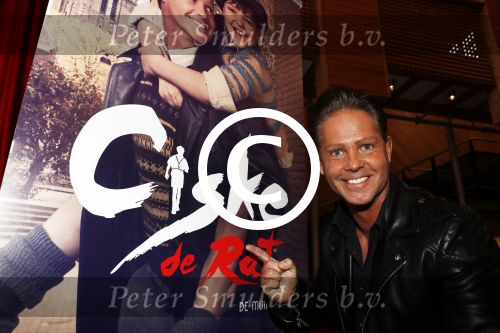 Schiedam 26 oktober 2016
Presentatie cast Ciske de Rat met oa Danny de Munk Bas Keijzer Ad Knippels Brigiite Nijman Ellen evers Sophie Veldhuizen en Boris v d Ham in schouwburg Schiedam. Albert Verlinde is er names stage entertainment.