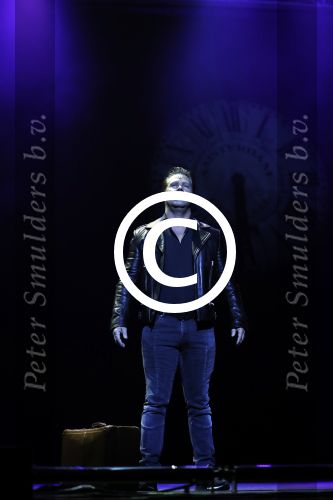 Schiedam 26 oktober 2016
Presentatie cast Ciske de Rat met oa Danny de Munk Bas Keijzer Ad Knippels Brigiite Nijman Ellen evers Sophie Veldhuizen en Boris v d Ham in schouwburg Schiedam. Albert Verlinde is er names stage entertainment.