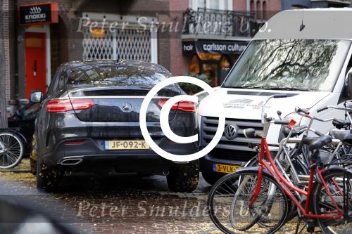 Amsterdam 2 november 2016
ajax speler el Ghazi rijdt met zijn mercedes tegen busje aan