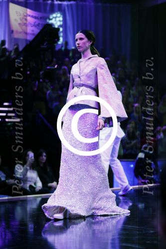 Amsterdam 25 oktober 2016
Finale Hollands Next topmodel gepresenteerd door Anouk Smulders met de finalisten Akke Marije Collette Emma en Noor. Juryleden Fred v Leer Anna Nooshin en Alek Bruessing.