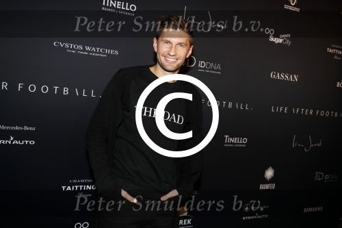 Halfweg 27 oktober 2016
Life after football LAF gala in the sugarfactory.
Sugar City

 
Evgeniy Levchenko